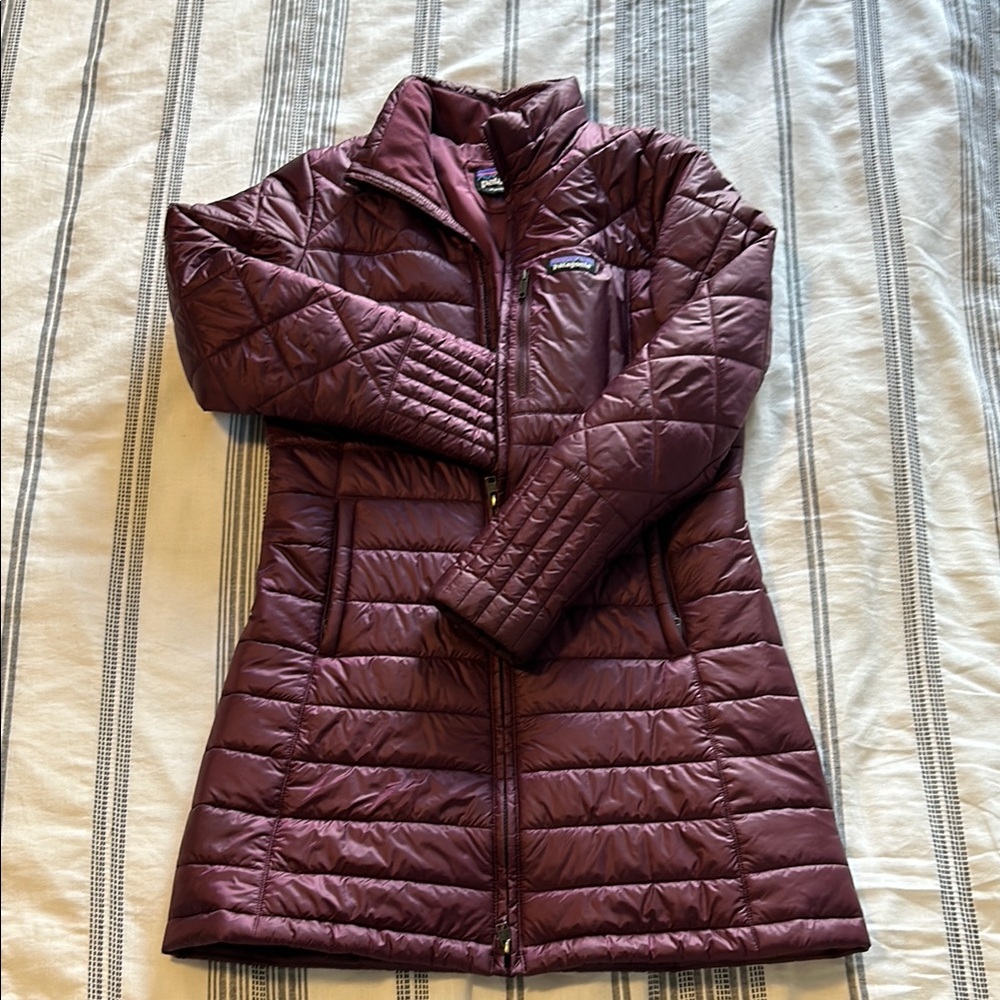 Patagonia Women's Burgundy Quilted Jacket